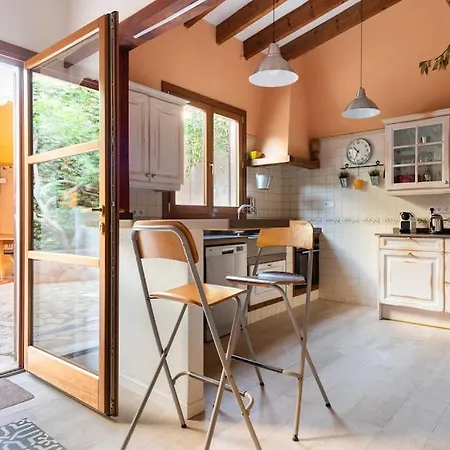 Es Llimoner - Charming House In Holiday home *